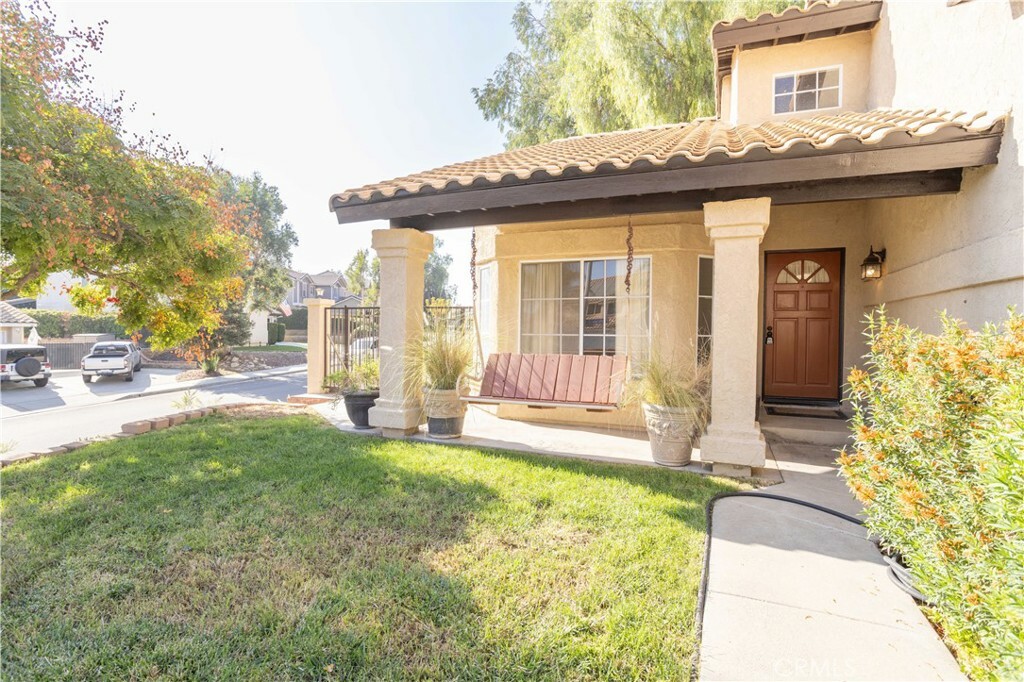 Property Photo:  27704 Firebrand Drive  CA 91384 