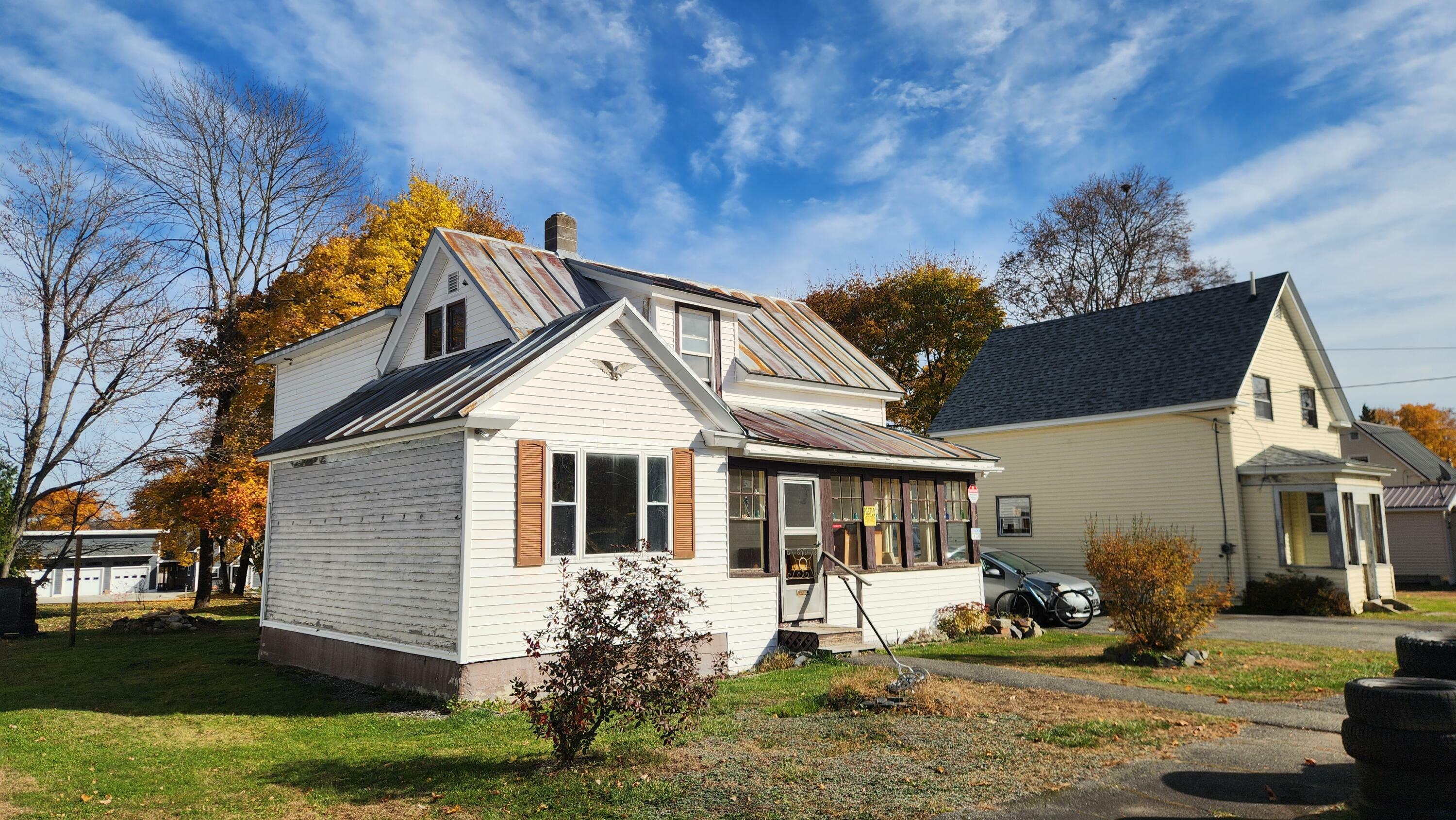 Property Photo: 185 Knox Street ME 04462