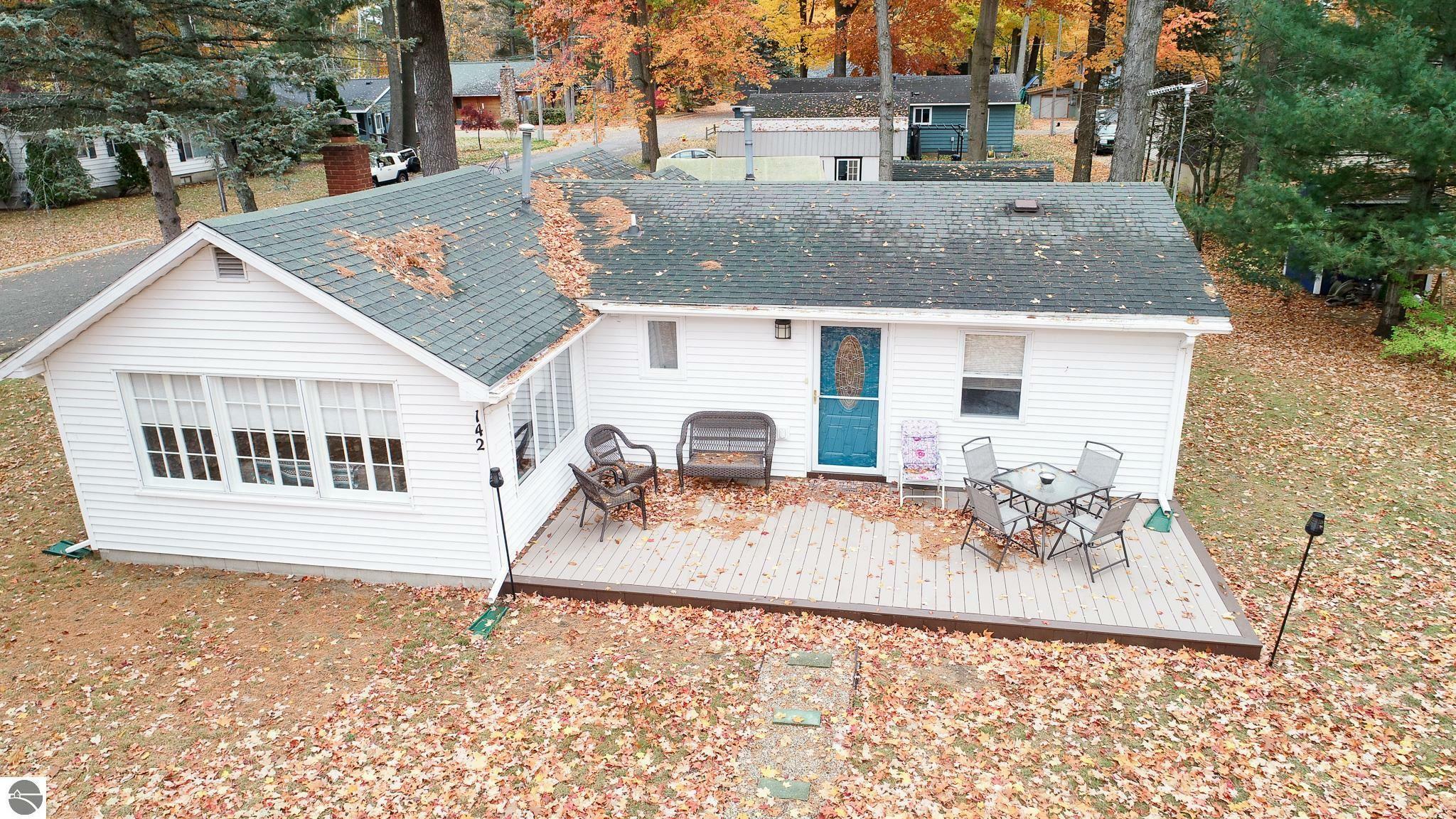 Property Photo:  142 Winona Place  MI 49601 