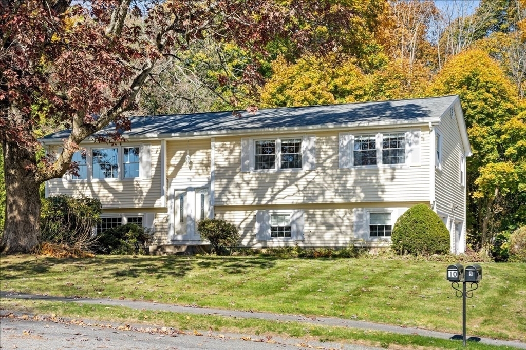 10 Ruthen Cir  Shrewsbury MA 01545 photo