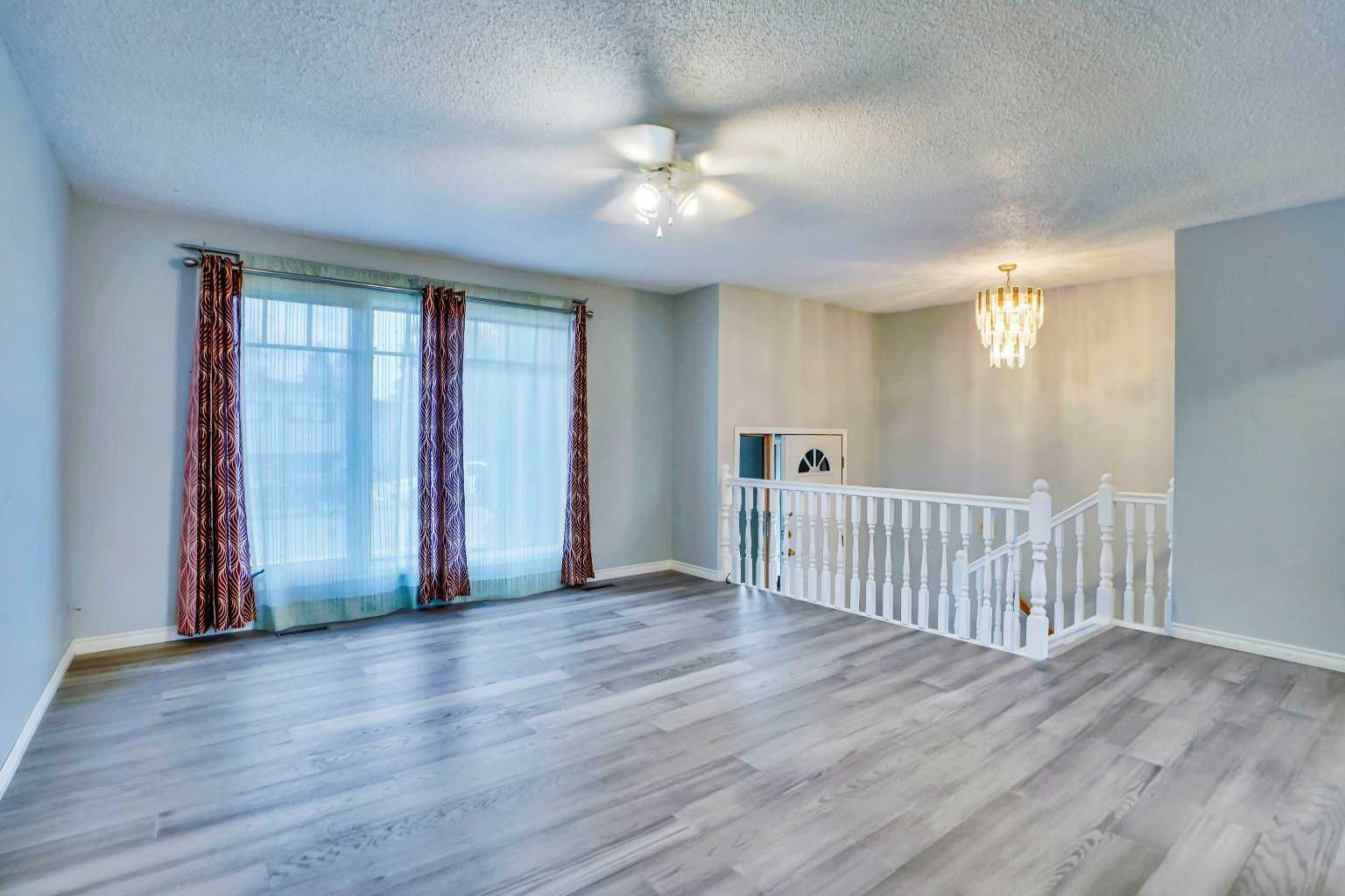 Photo de la propriété:  515 Queensland Circle SE  AB T2J 4P6 