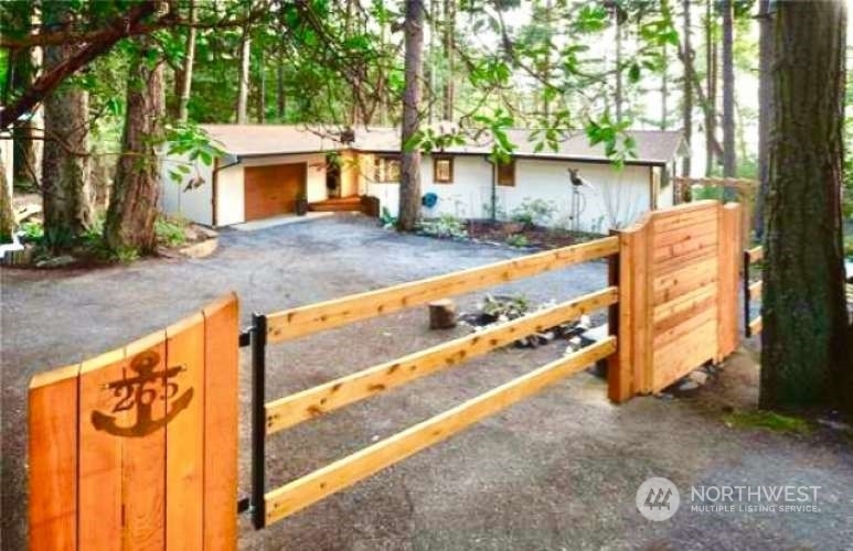 Property Photo:  265 Madrona Drive  WA 98250 