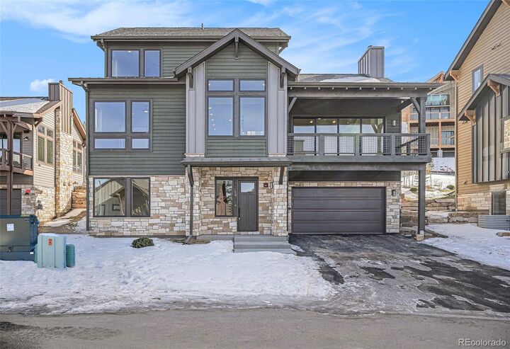 Property Photo:  64 Overlook Place  CO 80482 