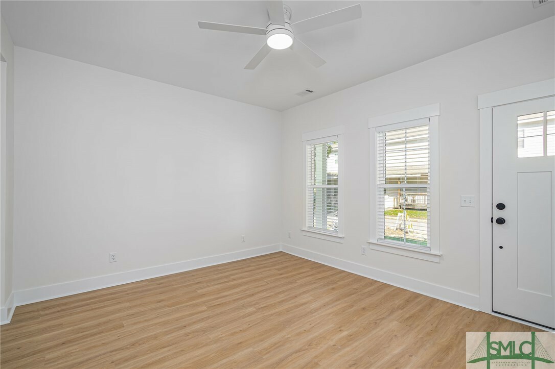 Property Photo:  1205 E Bolton Street  GA 31404 