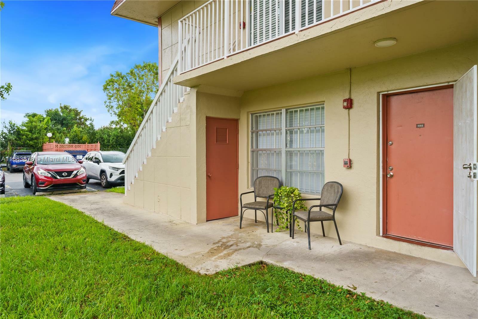 Property Photo:  12800 SW 43rd Dr 108  FL 33175 