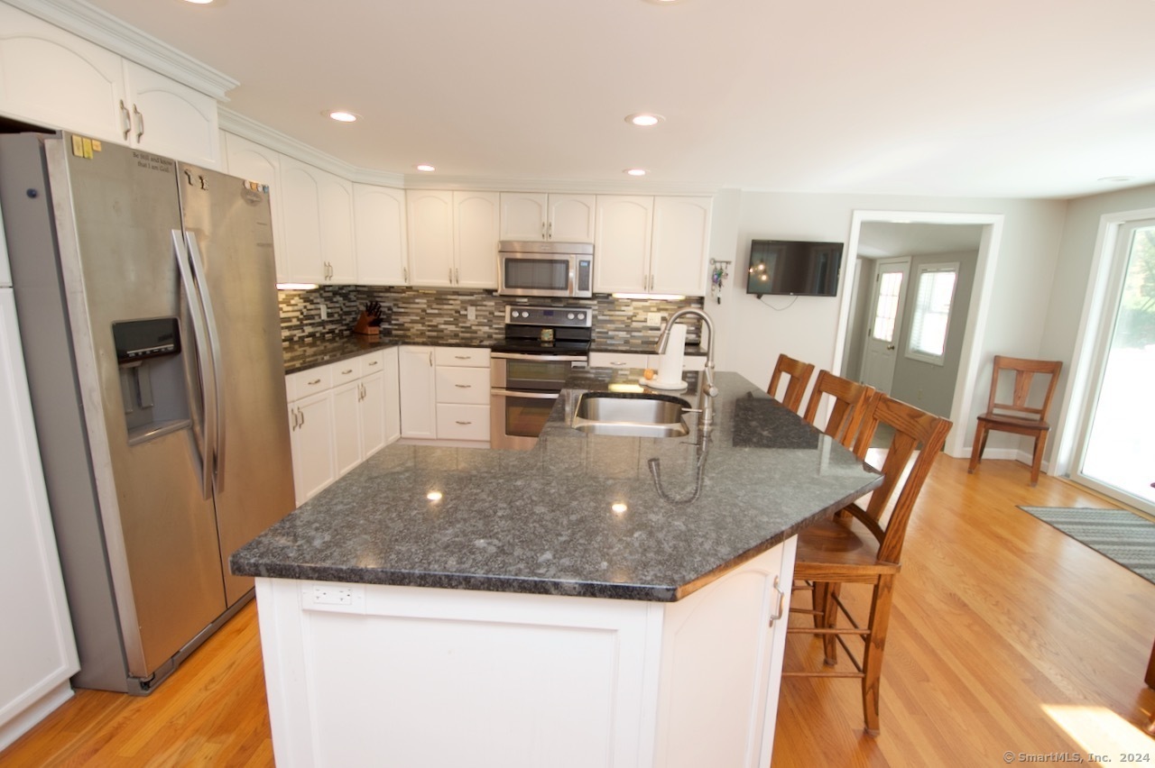 Property Photo:  125 Gorham Drive  CT 06514 