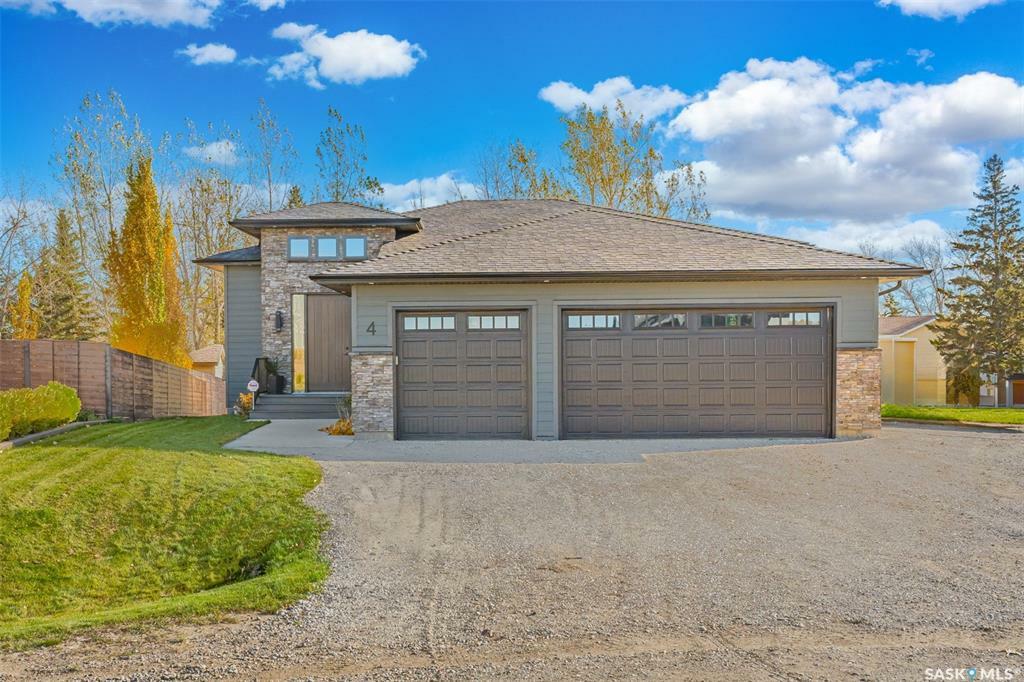 Photo de la propriété:  4 Willow View Court  SK S7C 0A3 