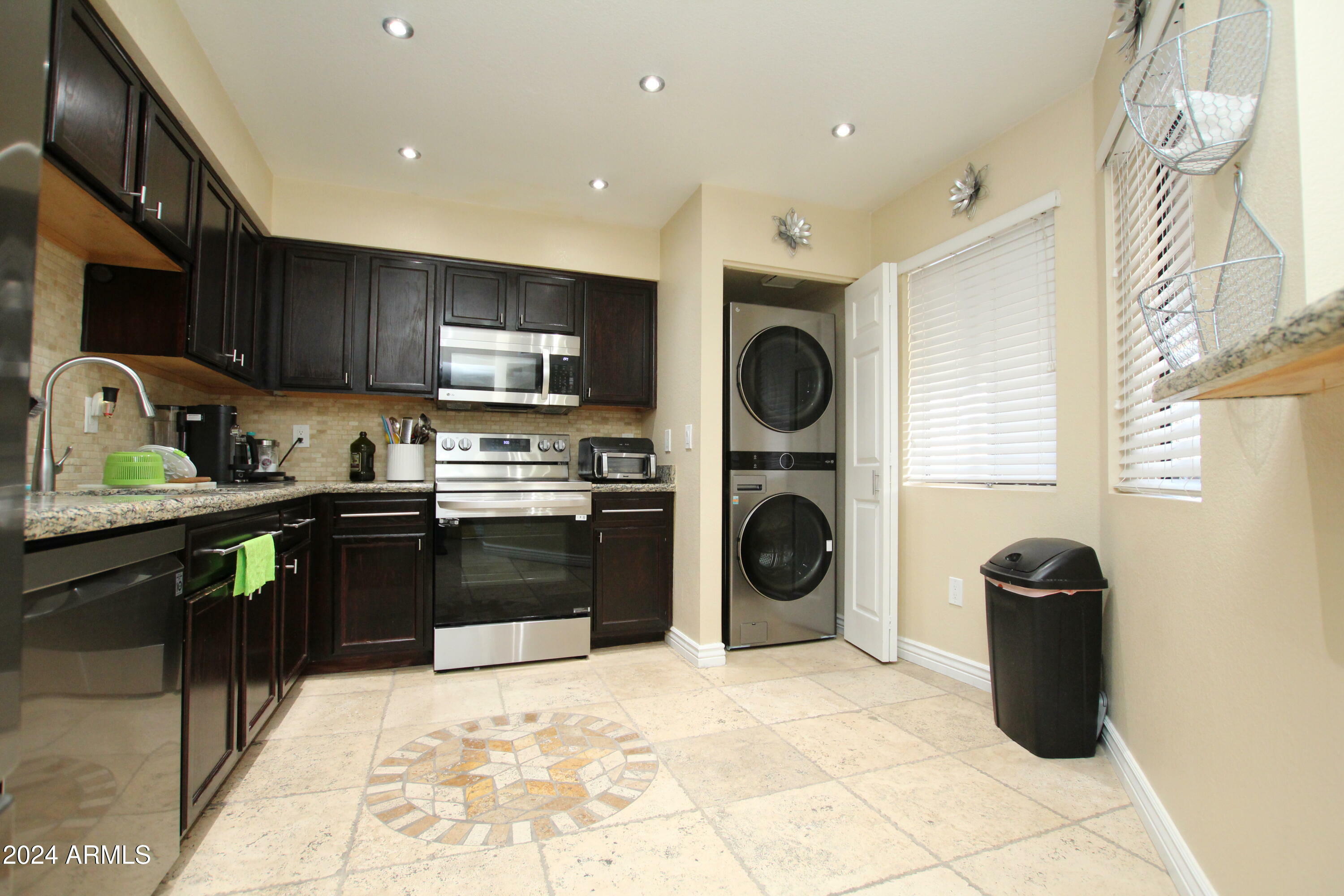 Property Photo:  9450 N 95th Street 219  AZ 85258 