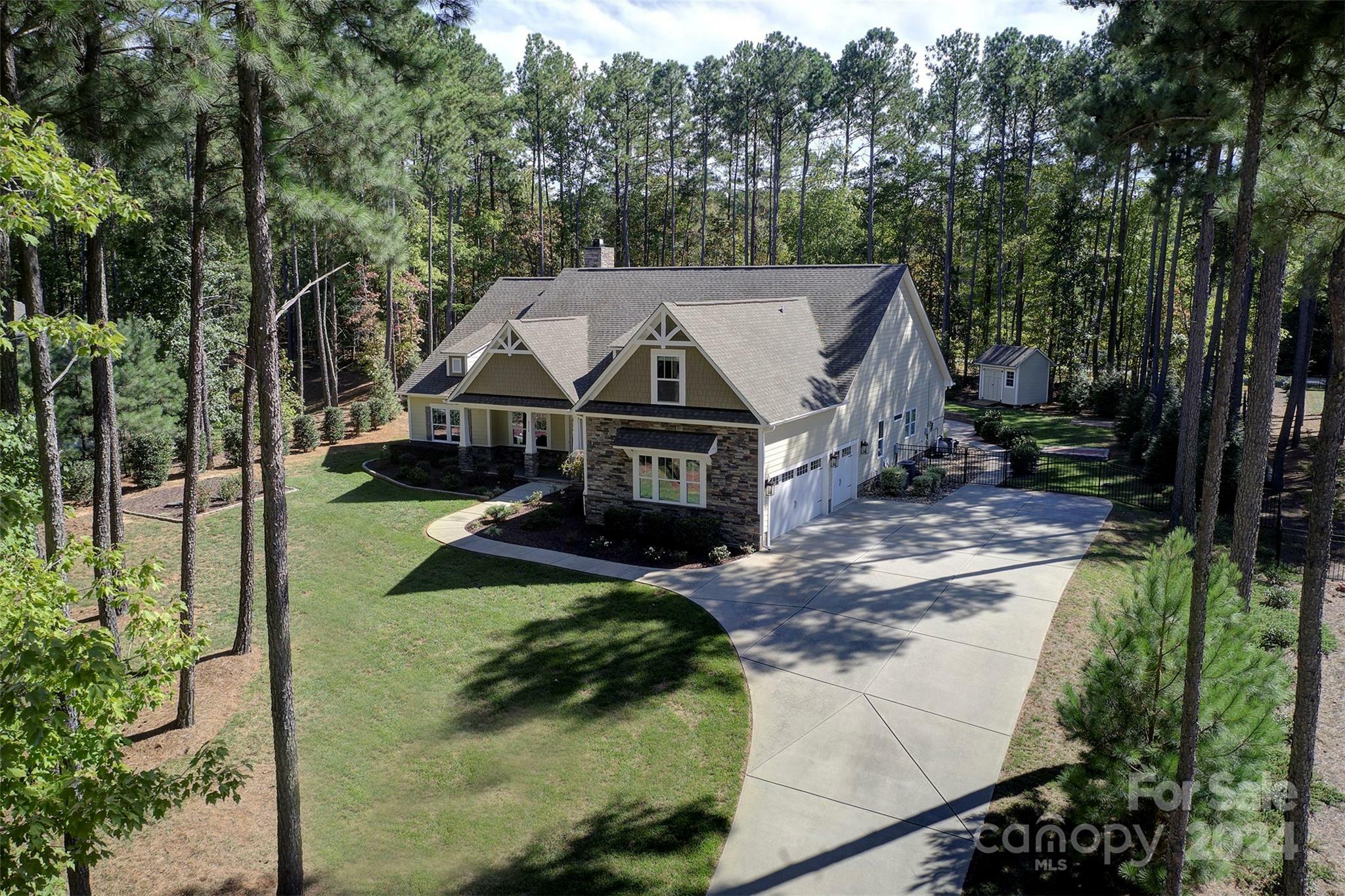 Property Photo:  6354 Harbor Oaks Drive  NC 28037 