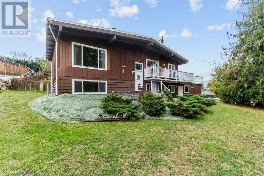 Property Photo:  2190 Okanagan Avenue Southeast  BC V1E 1H4 