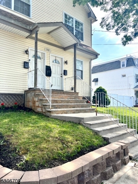 Property Photo:  245 Washington St 1  NJ 07065 