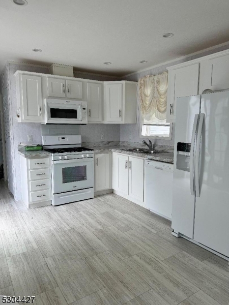 Property Photo: 8 White Birch Park NJ 08827