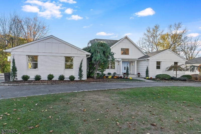 Property Photo:  14 Rippling Brook Dr  NJ 07078 