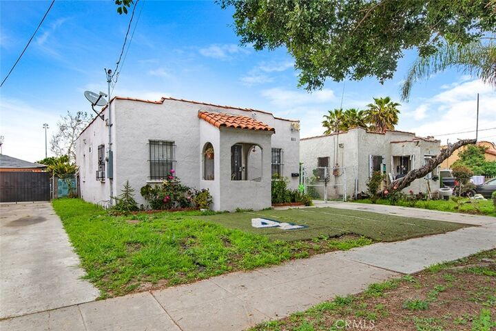 Property Photo:  611 W 91st Street  CA 90044 