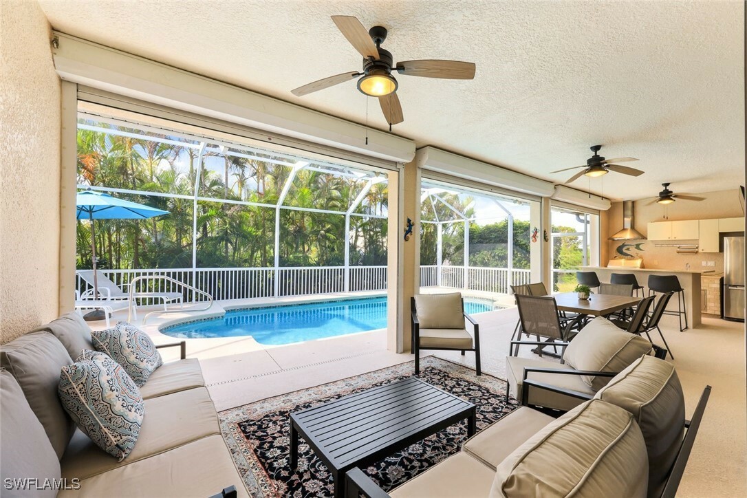 Property Photo: 1220 SE 13th Avenue FL 33990