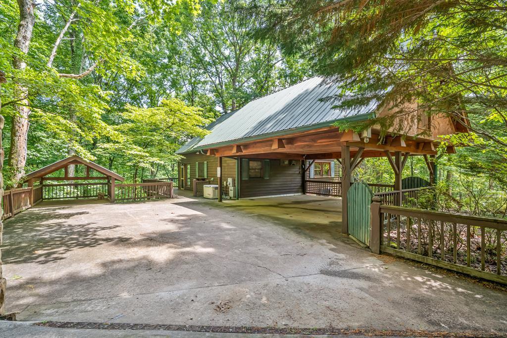 Property Photo:  197 Smith Hill Road  GA 30513 