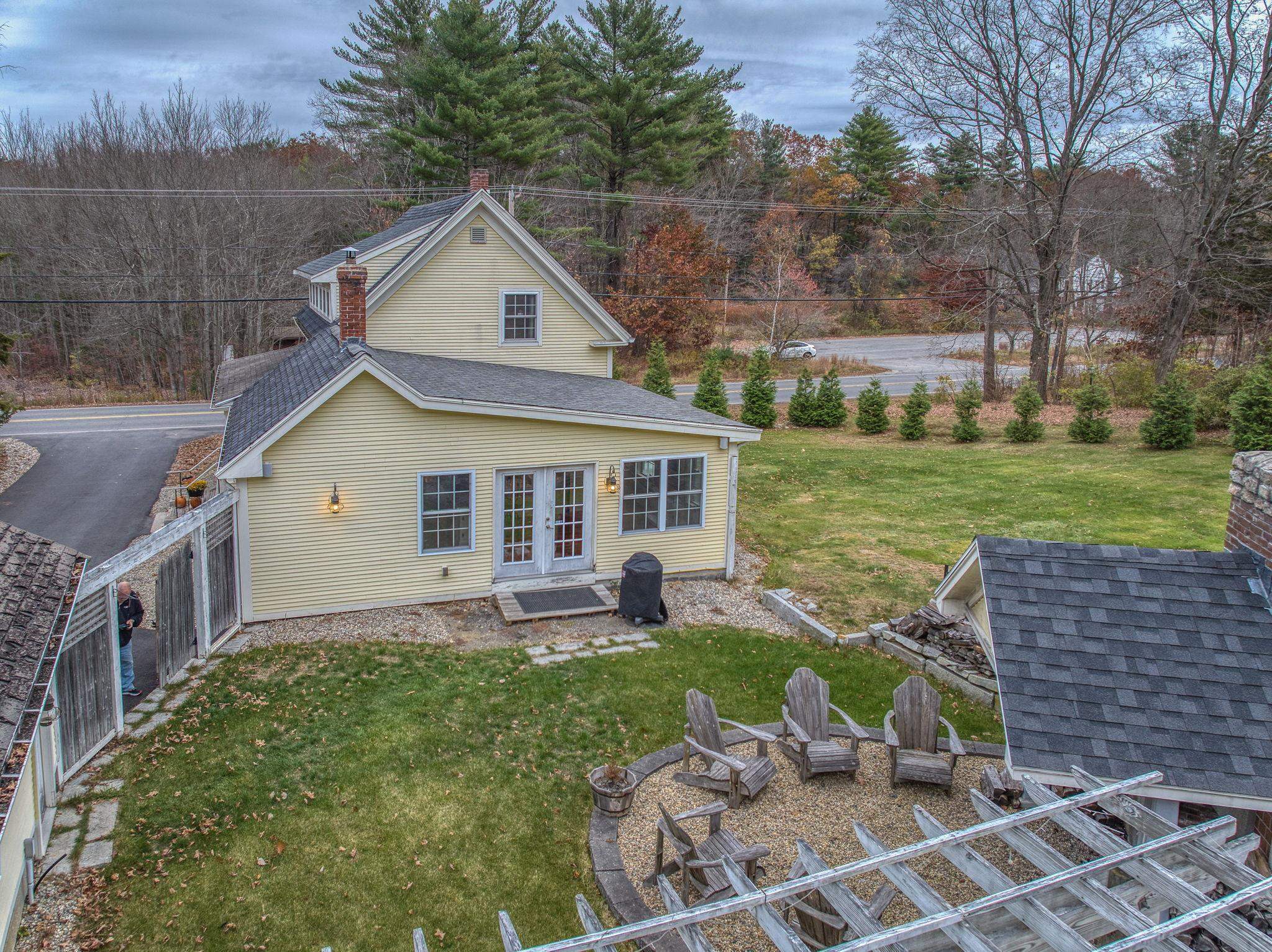 Property Photo:  3 Amesbury Road  NH 03858 