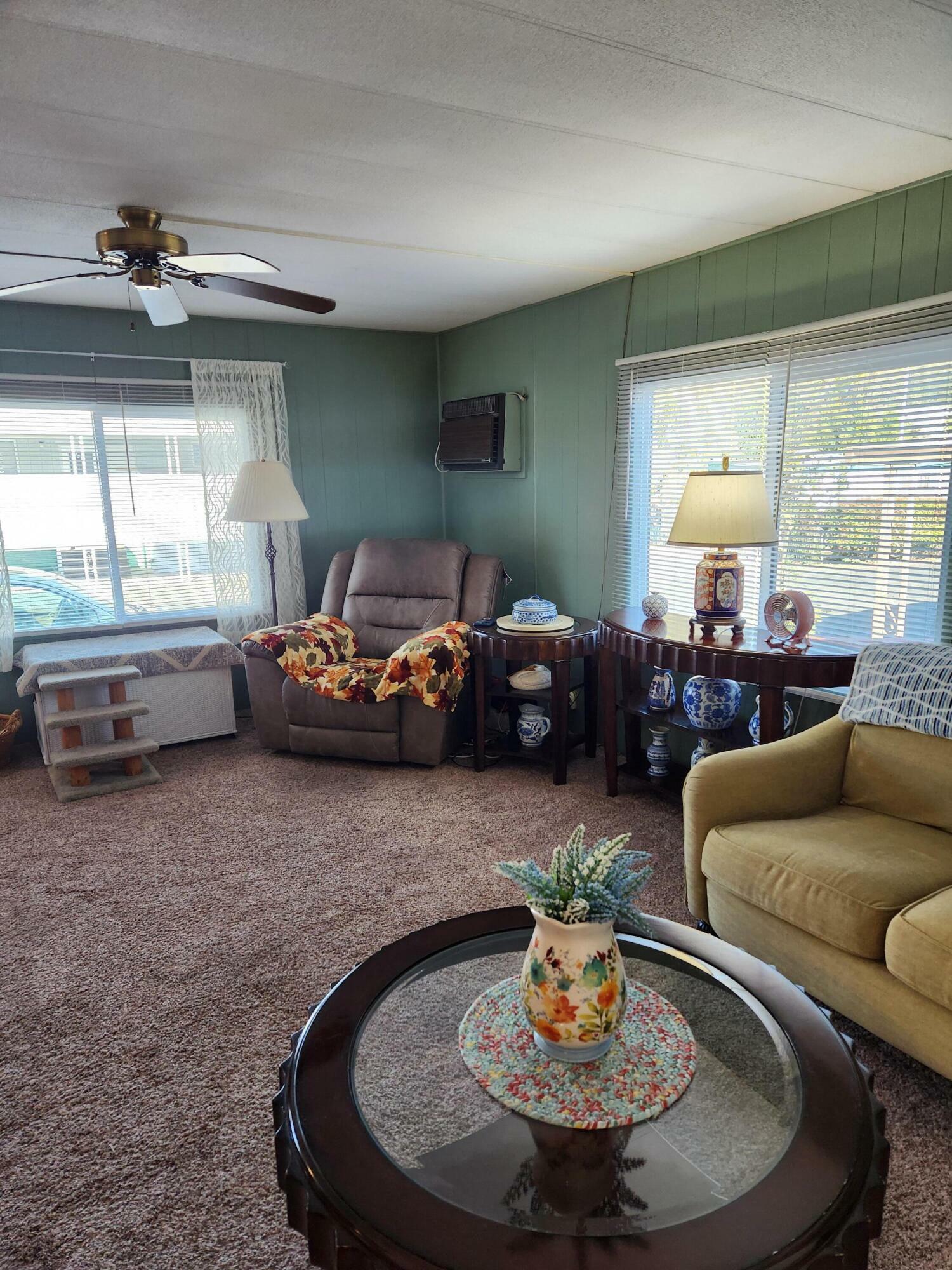 Property Photo:  2325 NW Highland Avenue 44  OR 97526 