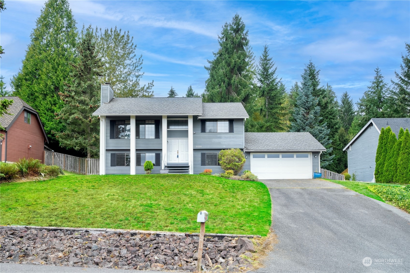 21224 52nd Ave SE Avenue SE  Woodinville WA 98072 photo