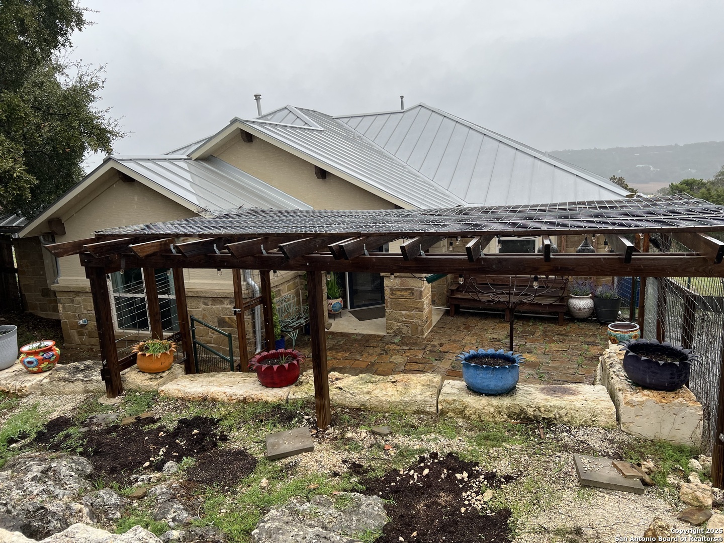 Property Photo: 1802 Cattail TX 78133