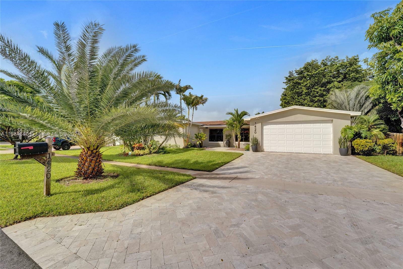 Property Photo:  1420 NW 114th Ave  FL 33026 