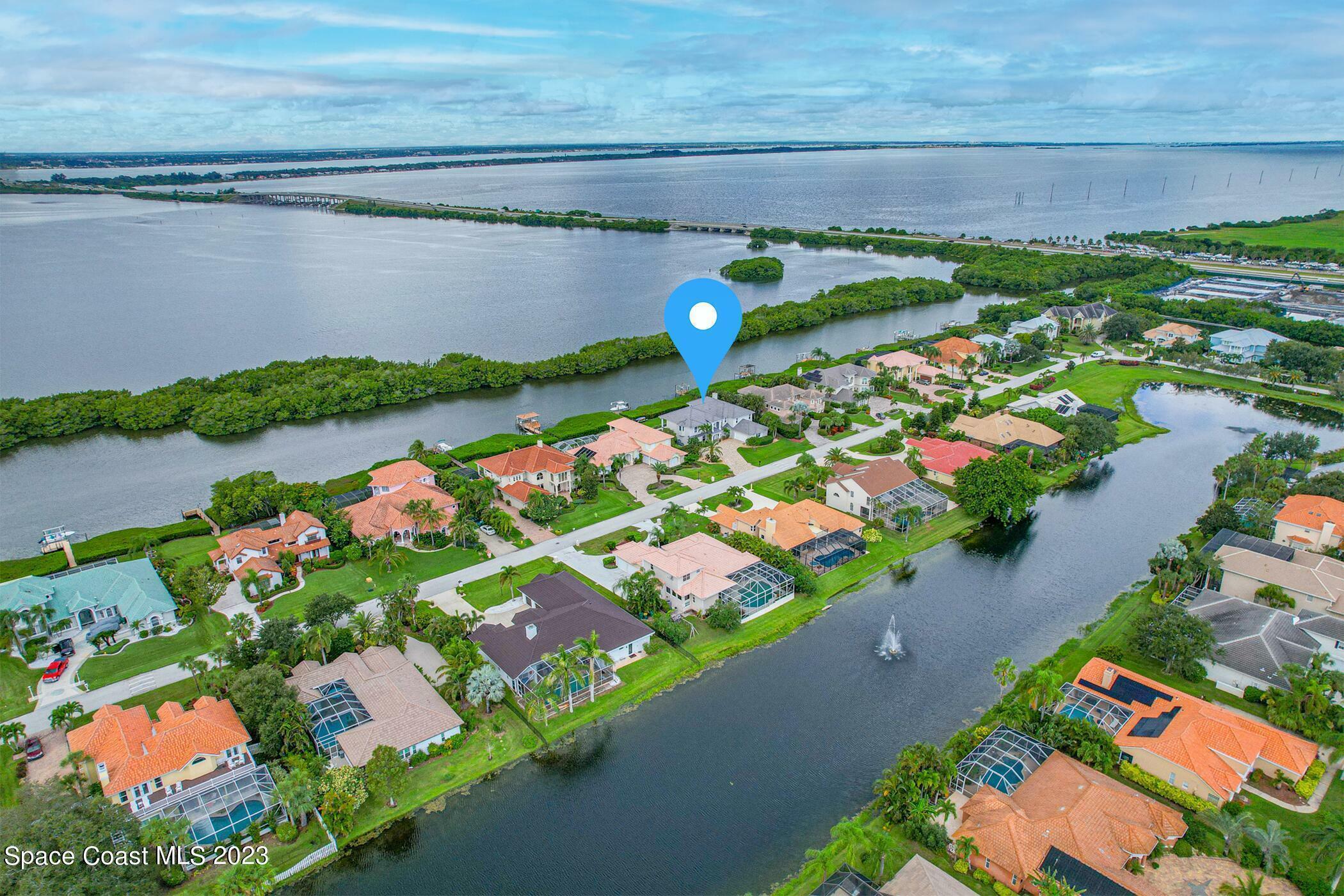 Property Photo:  334 Lanternback Island Drive  FL 32937 