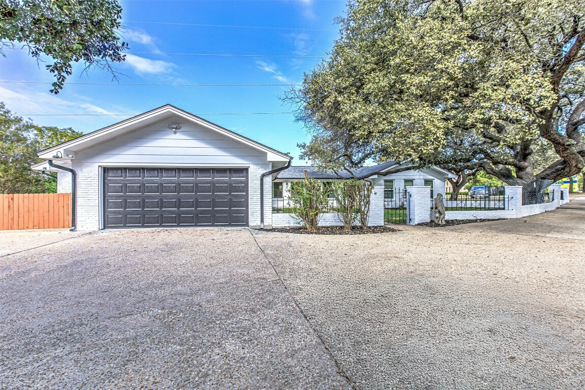 Property Photo:  12400 Bluestone Circle  TX 78758 