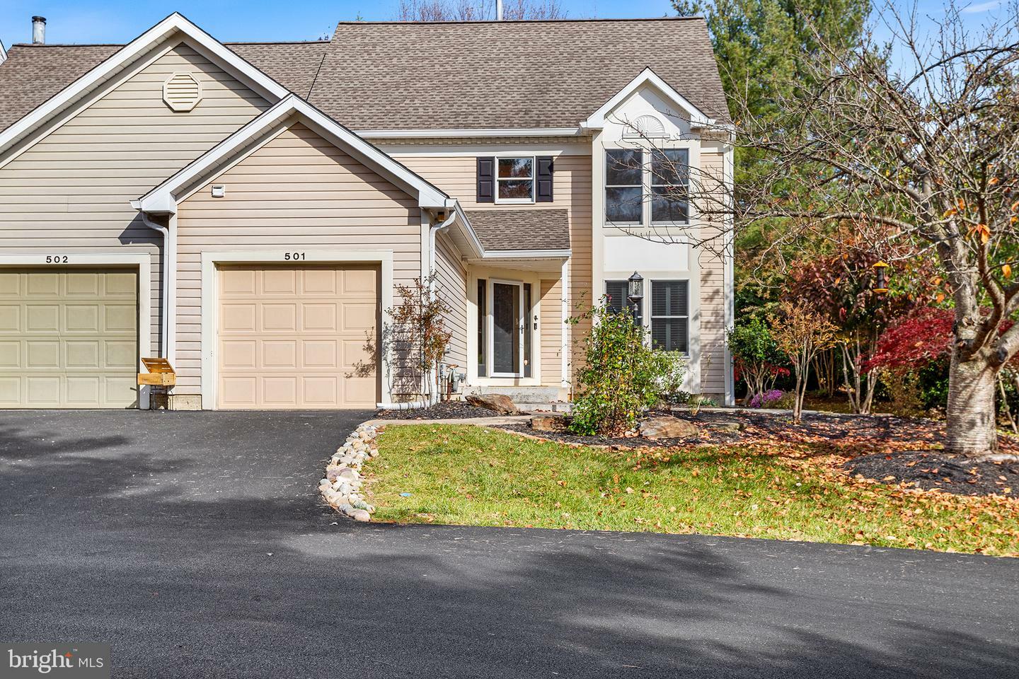 Property Photo:  501 Dunbarton Court  PA 19317 