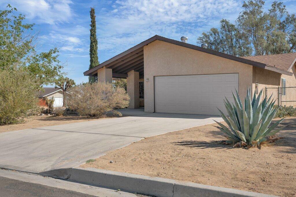 7349 Goleta Avenue  Yucca Valley CA 92284 photo