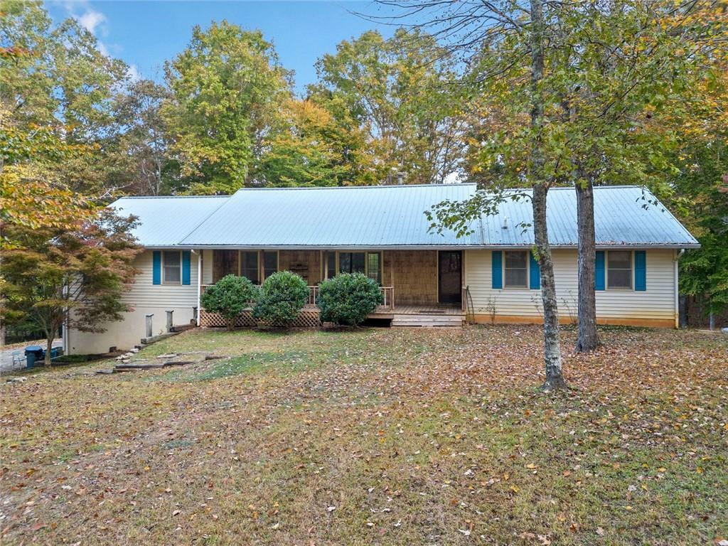 Property Photo:  627 Ammons  GA 30183 