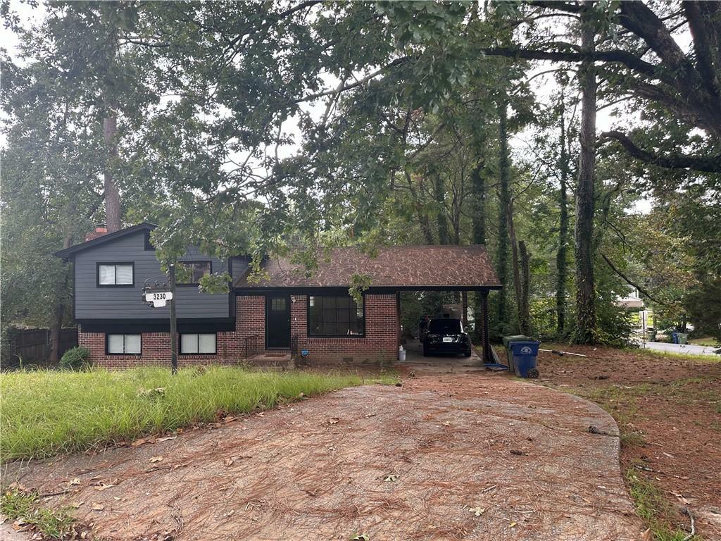 Property Photo:  3230 Vanderbilt Lane NW  GA 30318 