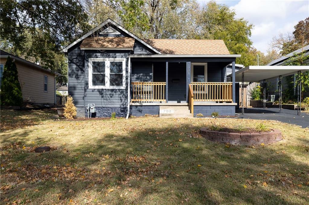 Property Photo:  780 Pennsylvania Street  KS 66048 