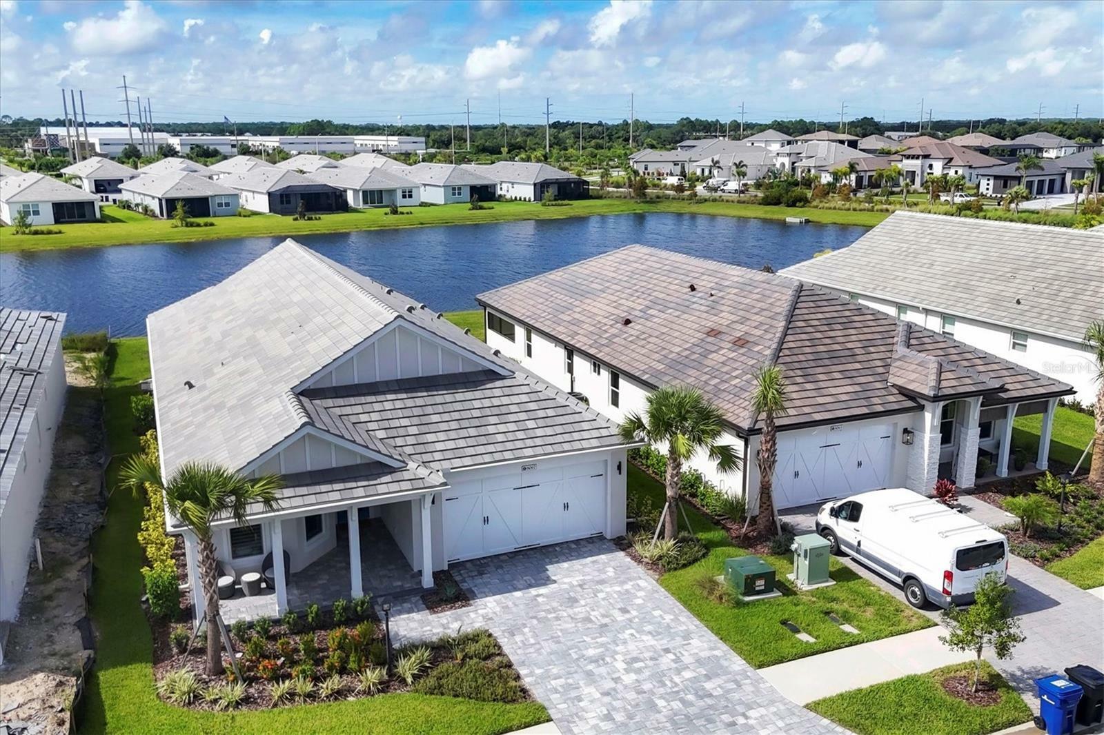 Property Photo:  8067 Slipway Drive  FL 34240 