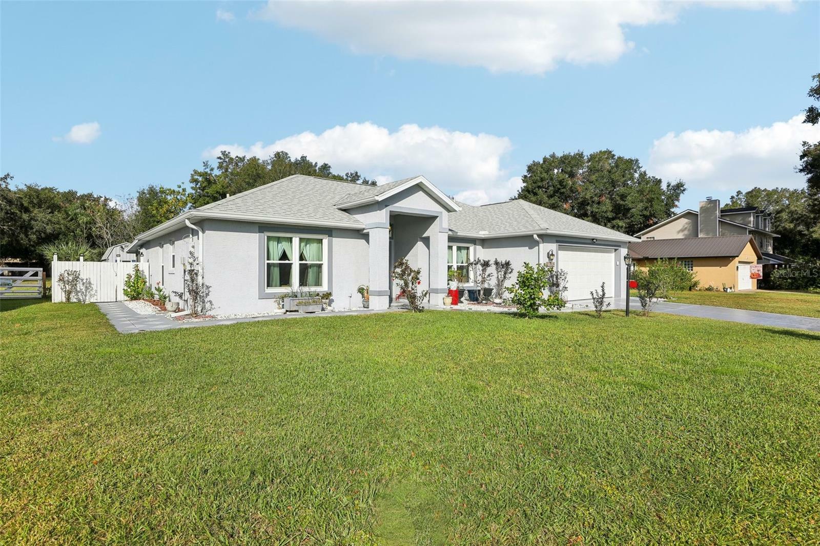 Property Photo:  33629 Dolores Court  FL 34788 