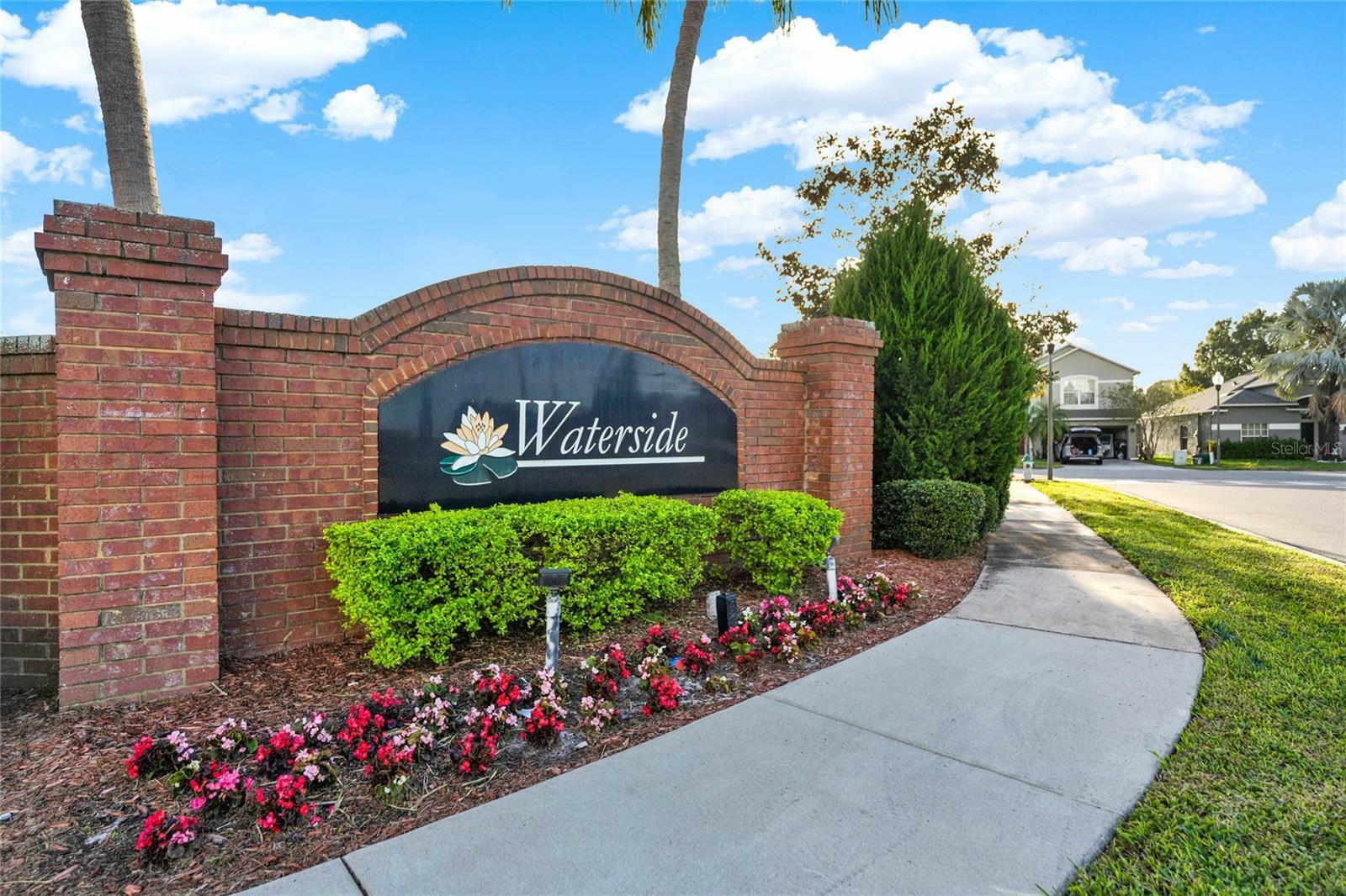 Property Photo:  4778 Waterside Pointe Circle  FL 32829 