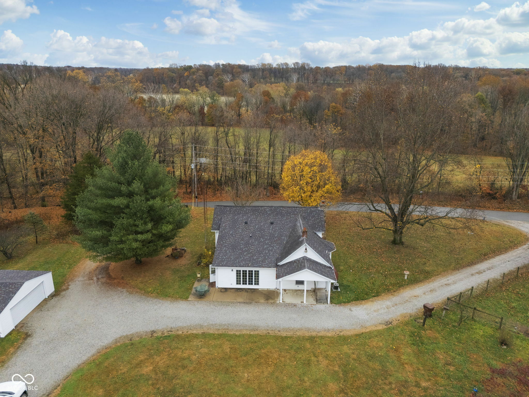 Property Photo:  8108 S County Road 450 W  IN 46171 