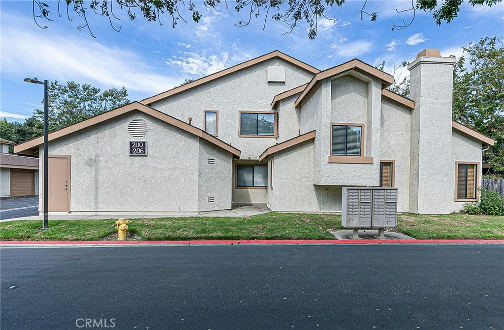 Property Photo:  200 Village Circle Drive  CA 93436 