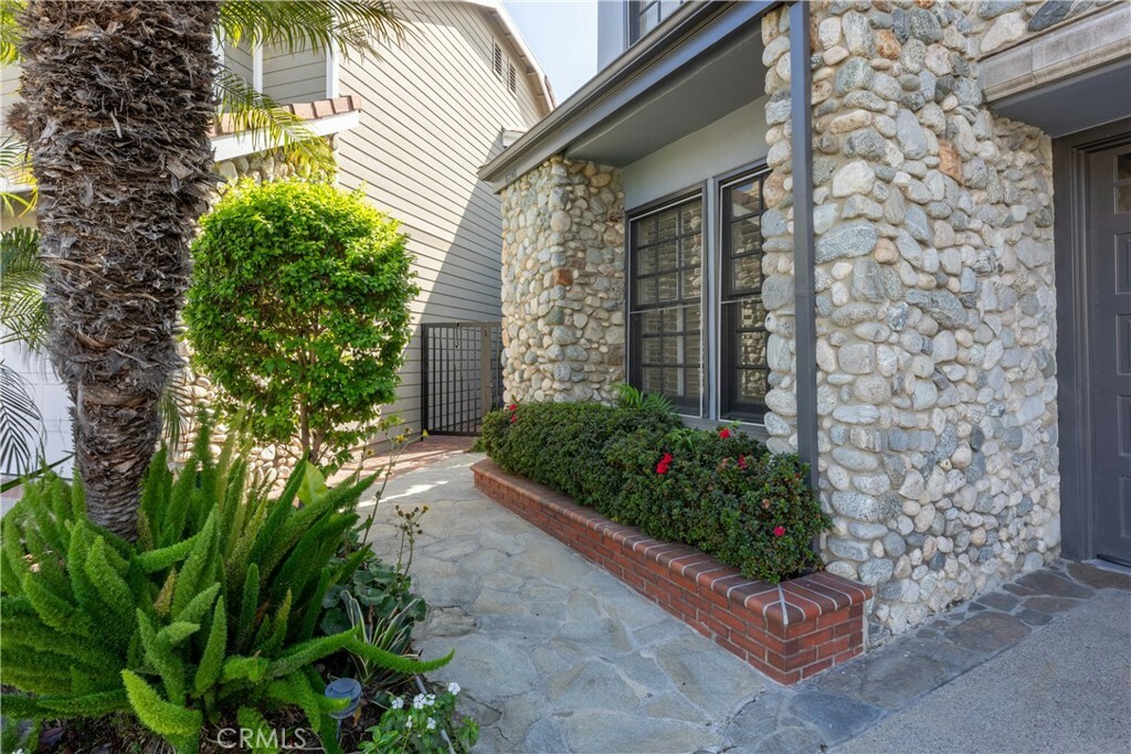 Property Photo:  6218 Tobruk Court  CA 90803 