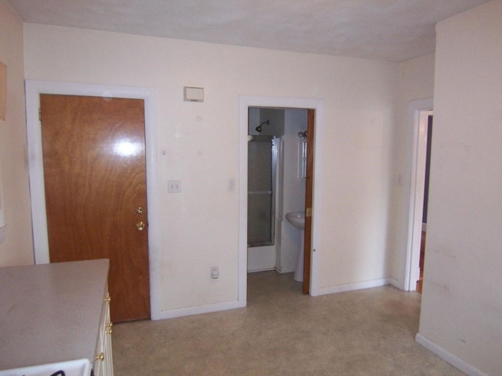 Property Photo:  111 Woerd Avenue 1  MA 02453 