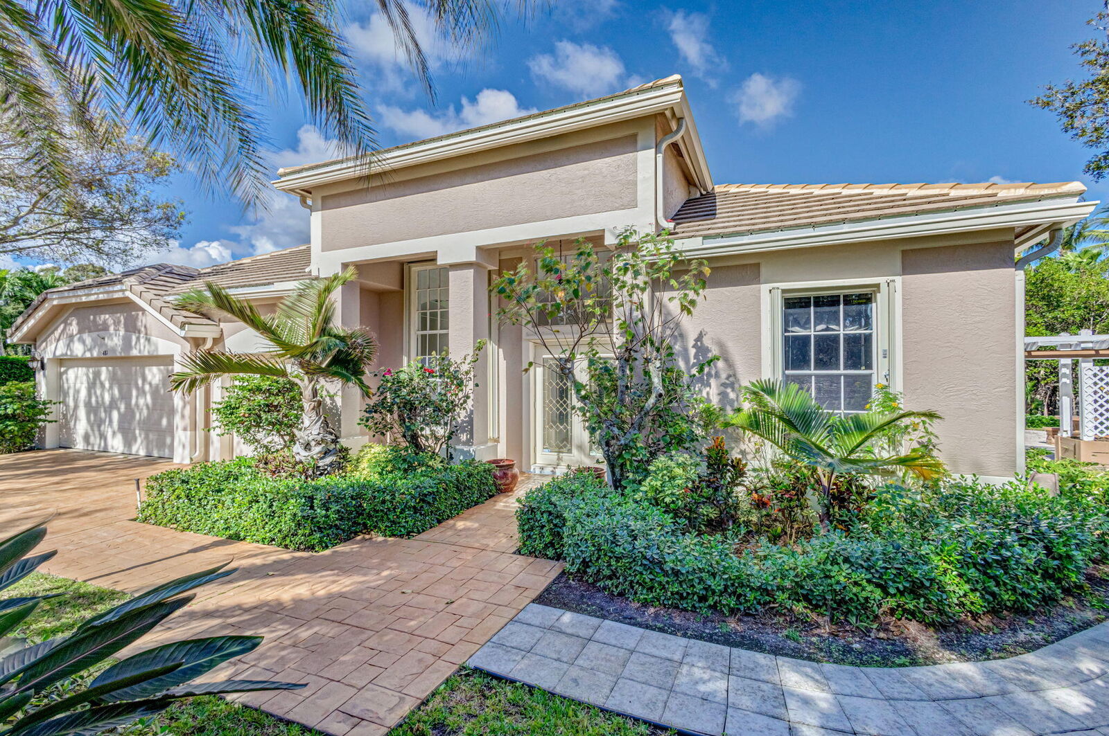 Property Photo: 6481 Spartina Circle FL 33458