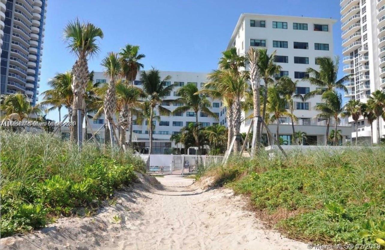 Property Photo:  6345 Collins Ave 928  FL 33141 