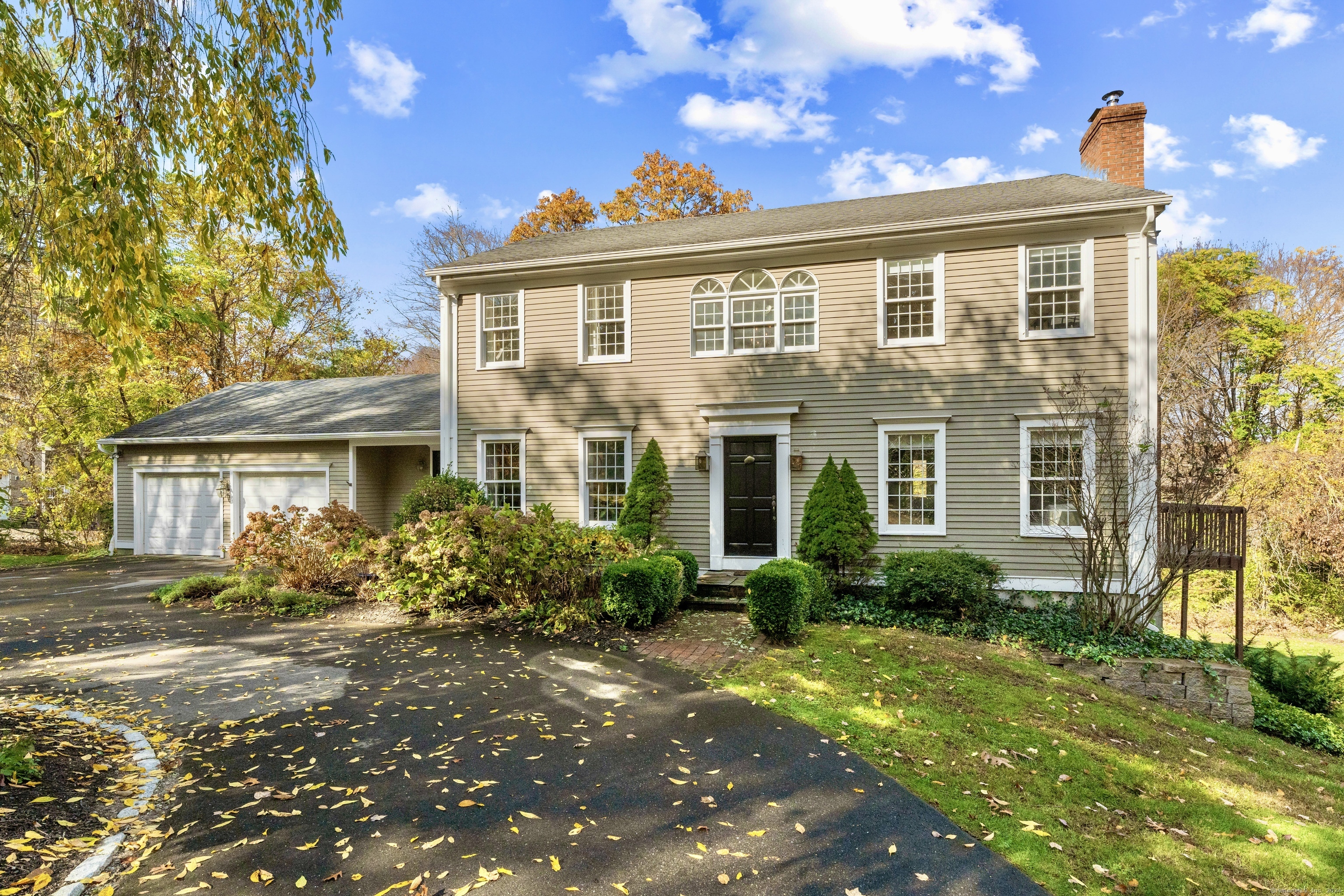 Property Photo:  14A Laurel Road  CT 06426 