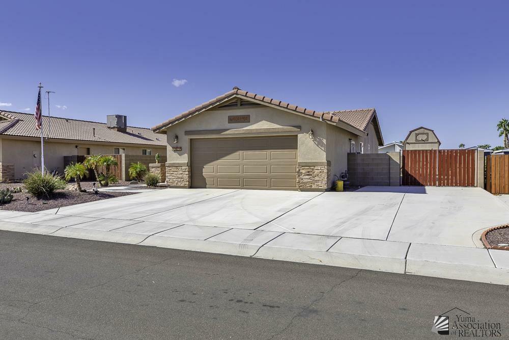 Property Photo:  12628 S Colina Ave  AZ 85367 