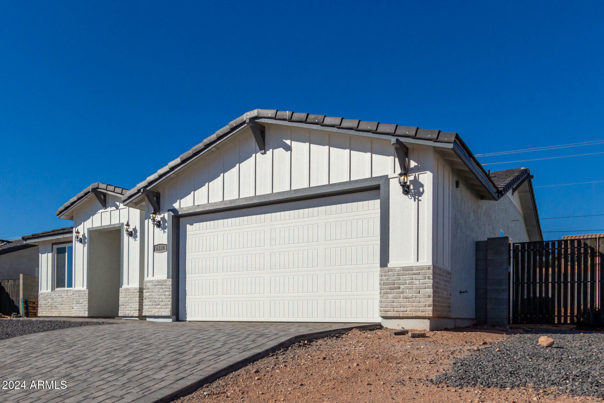 Property Photo:  6188 S Eagle Pass Road  AZ 85118 