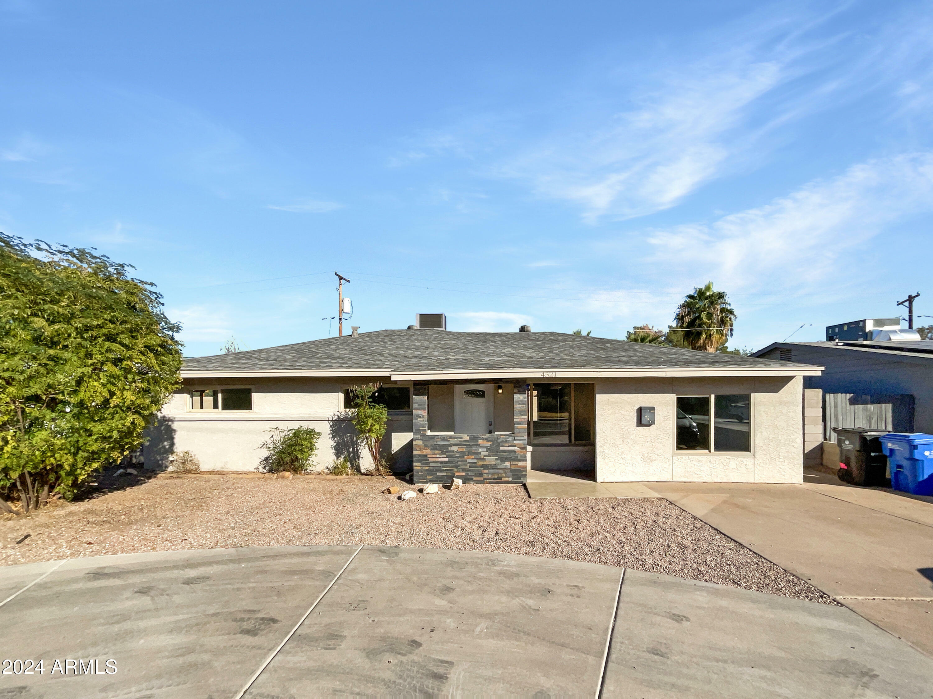 Property Photo: 4521 N 15th Avenue AZ 85015