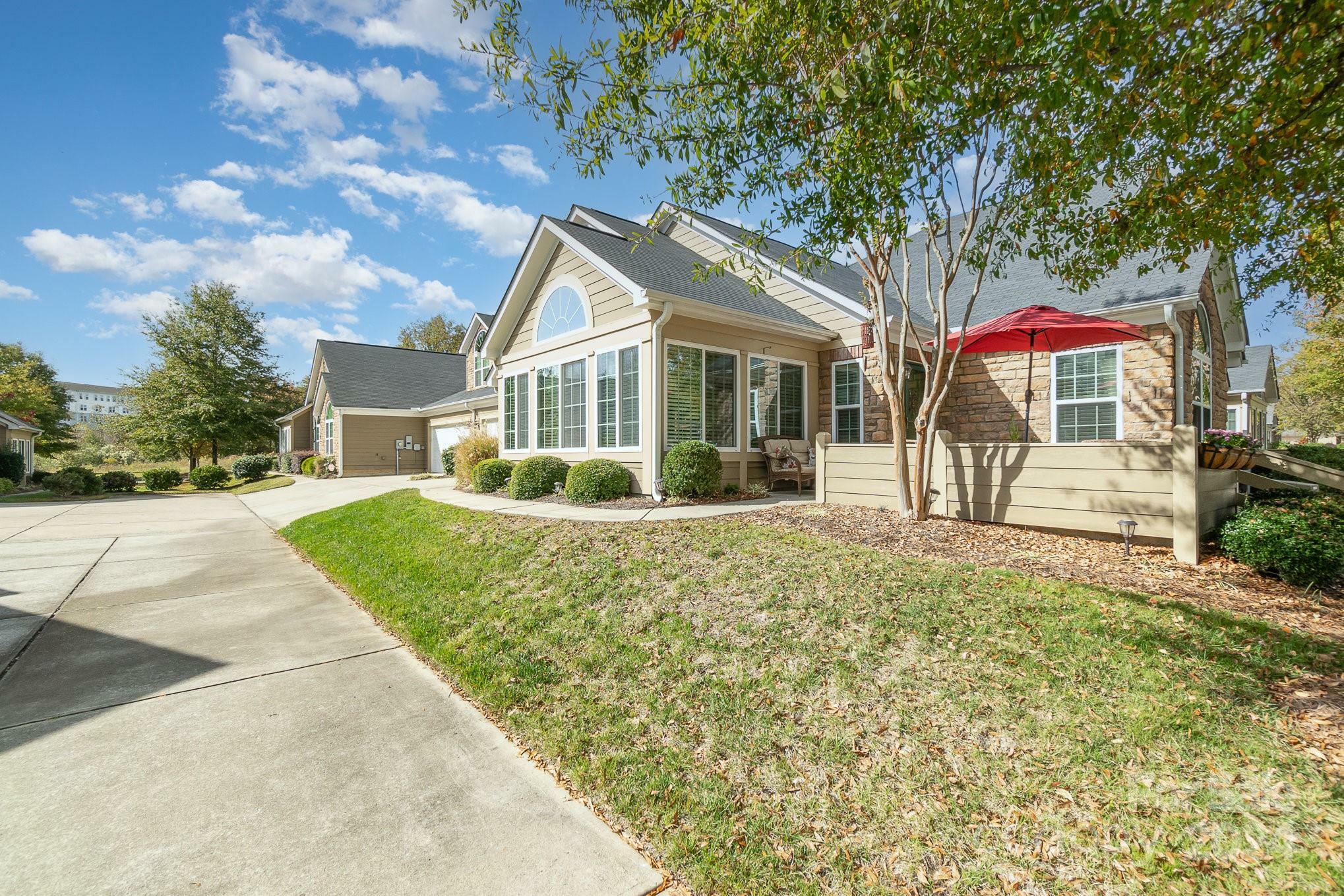 Property Photo:  4805 Boomerang Way  NC 28269 