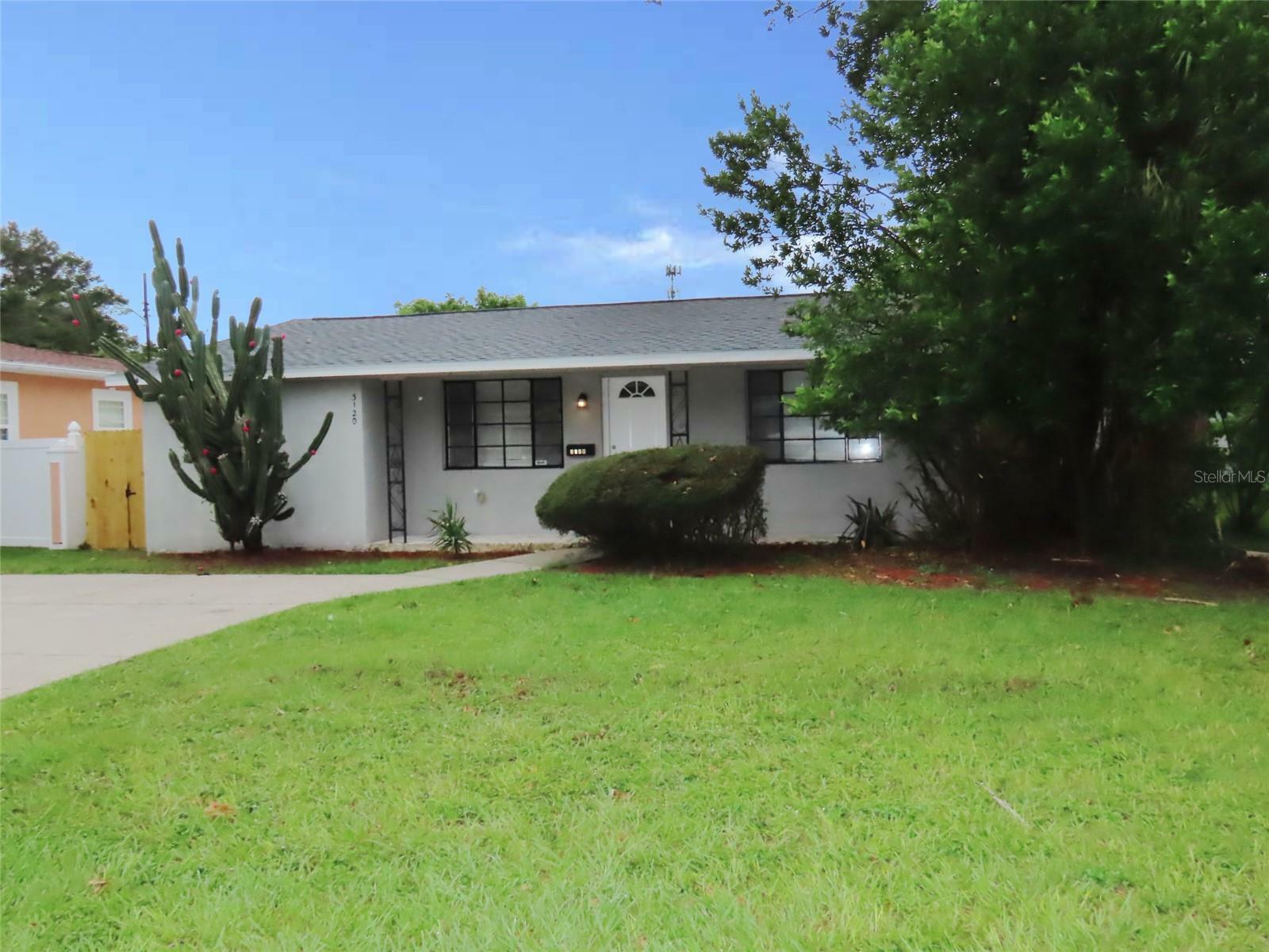 Property Photo: 3120 25th Street N FL 33713