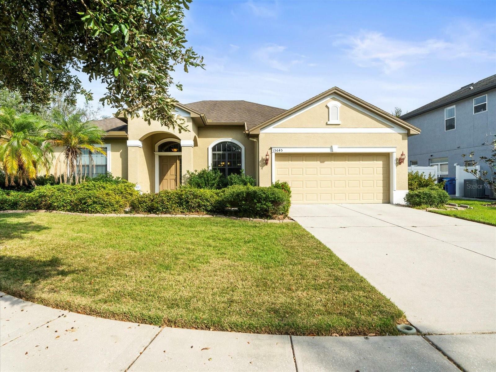 Property Photo:  15645 N Himes Avenue  FL 33618 