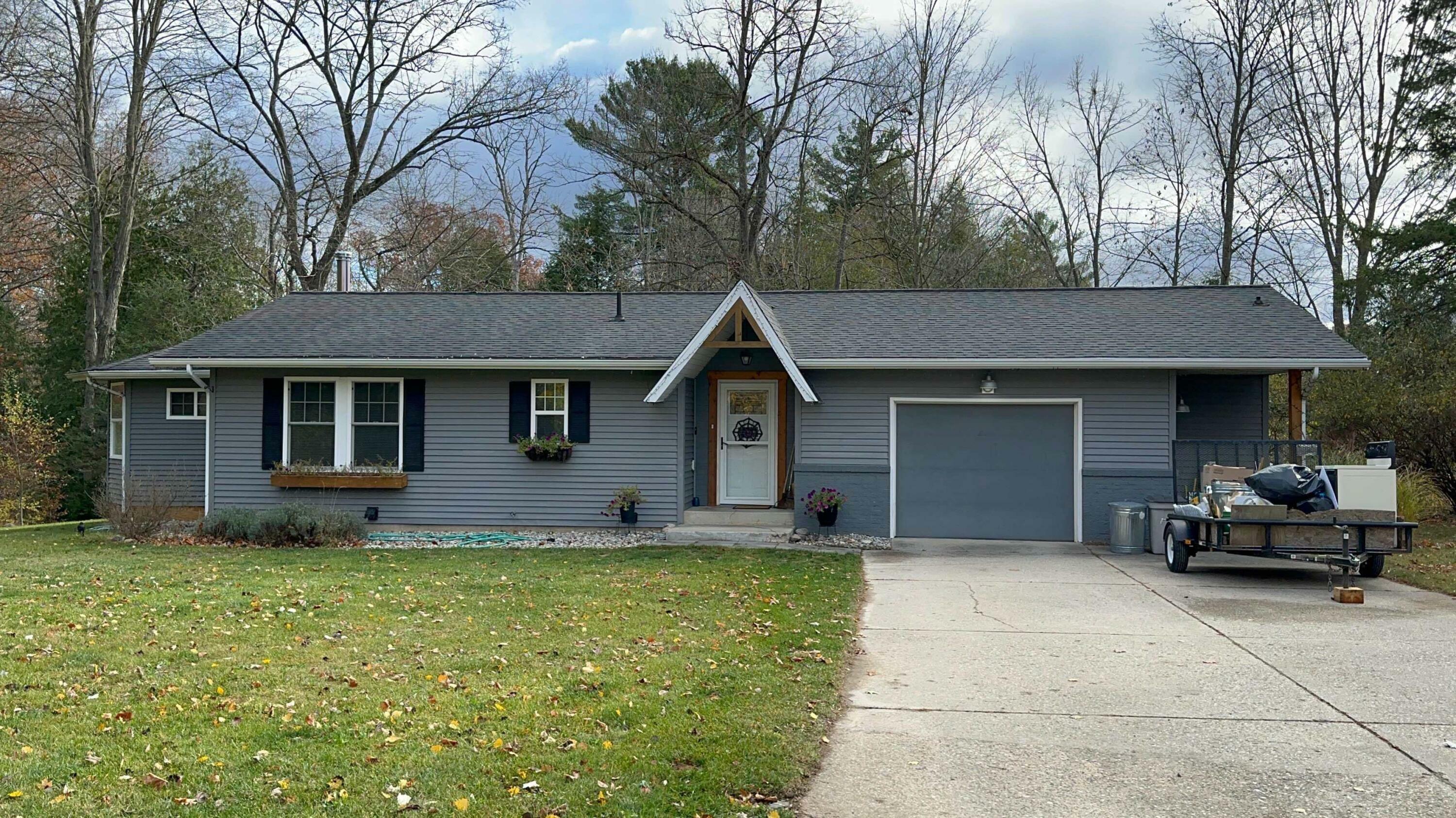 Property Photo:  950 Meadowbrook Road  MI 49349 