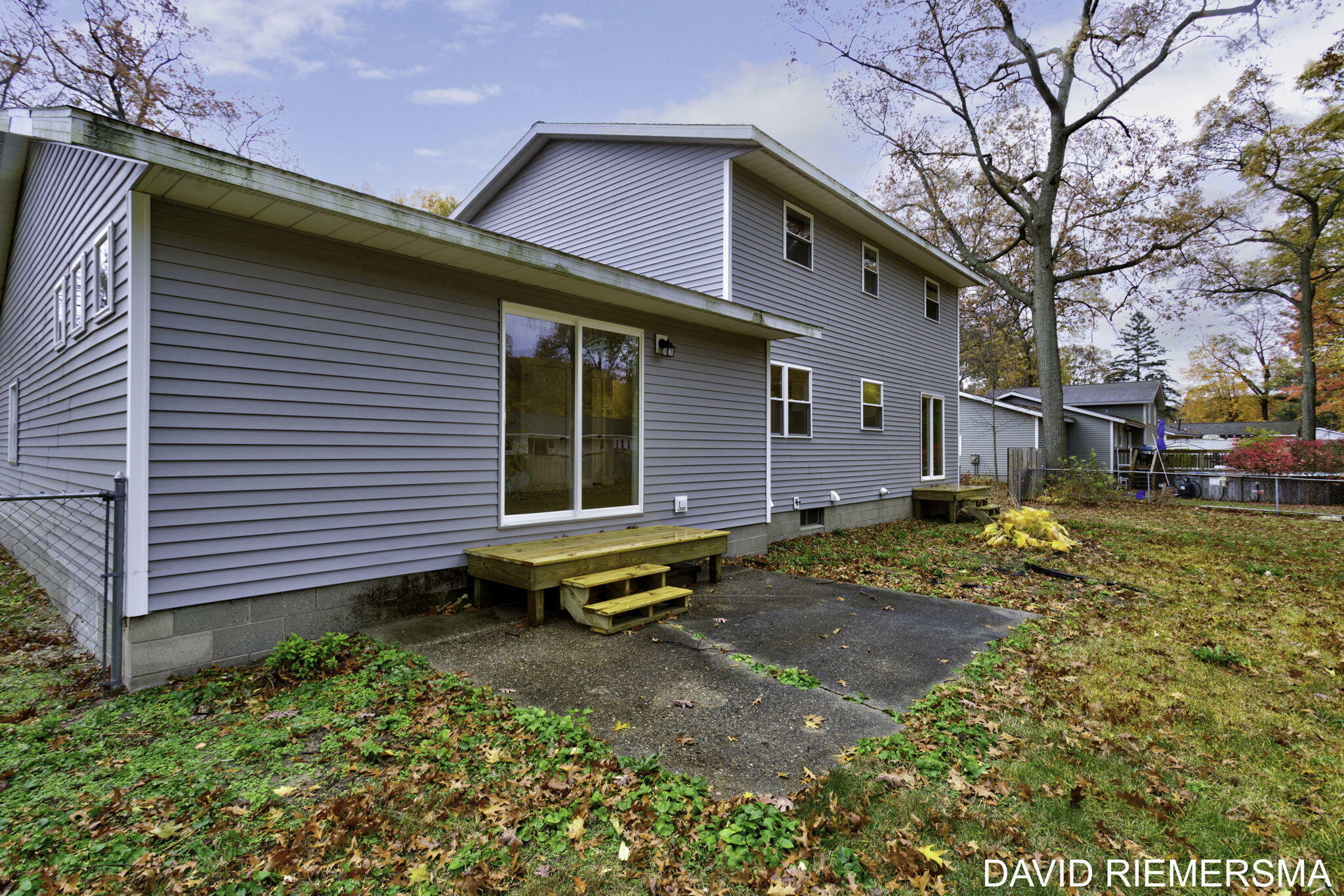 Property Photo:  1107 Lancelot Drive  MI 49445 